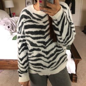 Animal print sweater -  WARM!!